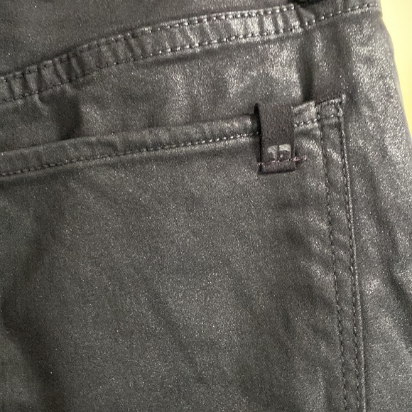 Joe’s The Charlie High Rise Skinny Ankle - Picture 5 of 7